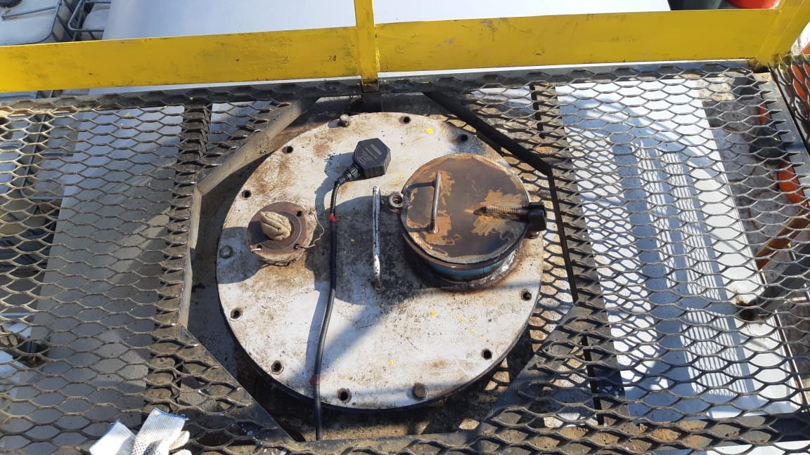 датчик уровня топлива емкости