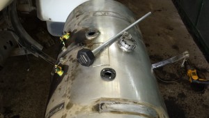 Dominator круглый бак