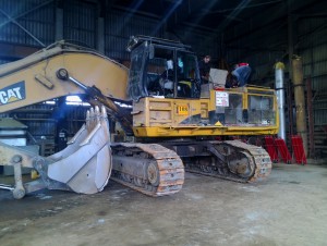 Excavator CAT 385 with Eurosens Delta fuel flow meter