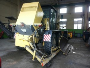 image-8442a8e6cb83e4fc476b8e8c14cca8f38e47beb1d070d2a55f32c82ab78622b0-V